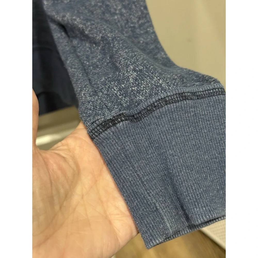 U.S Navy Under Armour Legacy women's blue semi fit front pocket hoodie LG - Picture 4 of 7